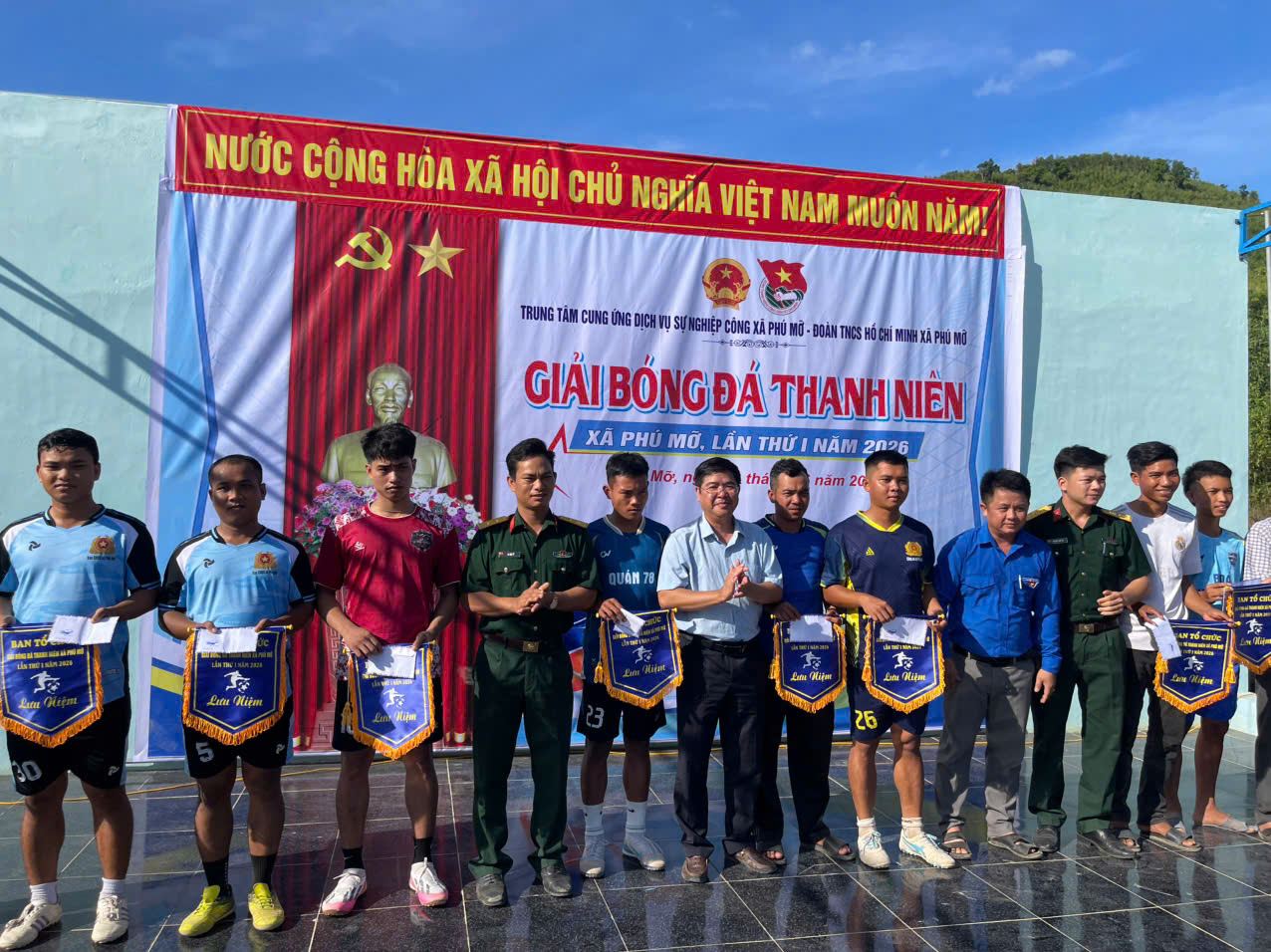 Khai mạc Giải bóng đá thanh niên xã Phú Mỡ lần thứ I năm 2026