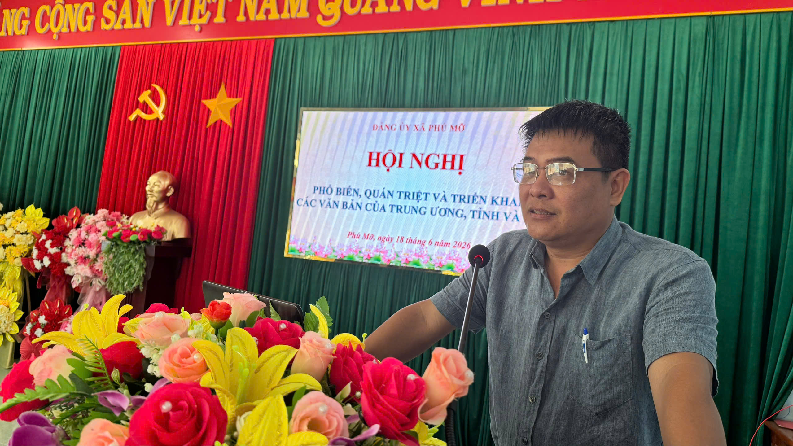 Hội nghị quán triệt, triển khai các văn bản của Trung ương, Tỉnh và xã